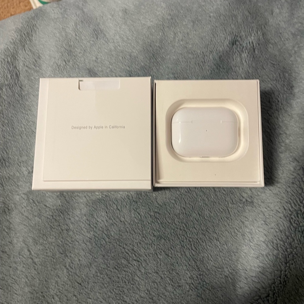 Apple AirPods 2nd generation